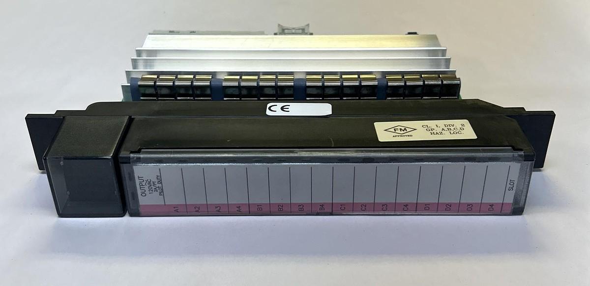 Used GE FANUC,IC697MDL340,OUTPUT MODULE