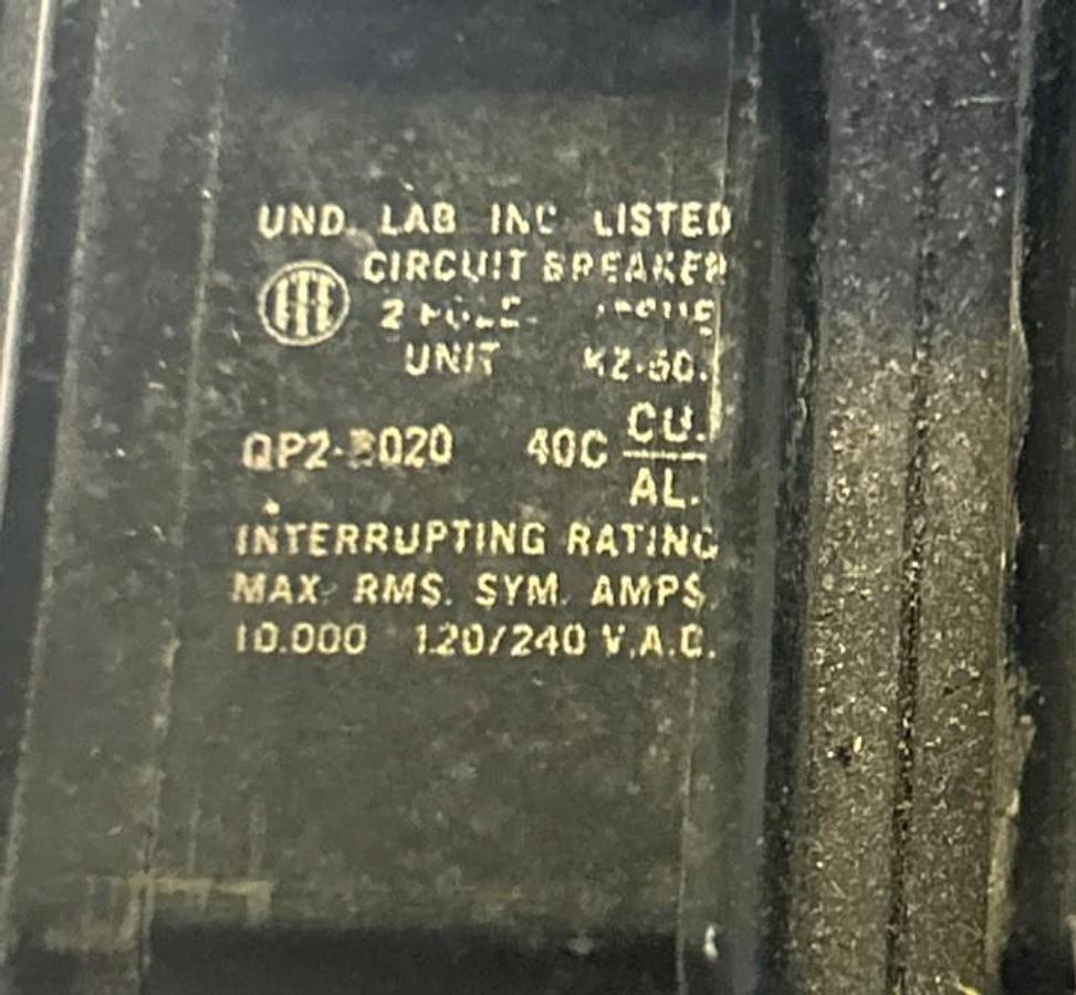 Used ITE,QP2-B020,CIRCUIT BREAKER 20A 120/240V 2P LOT OF 3