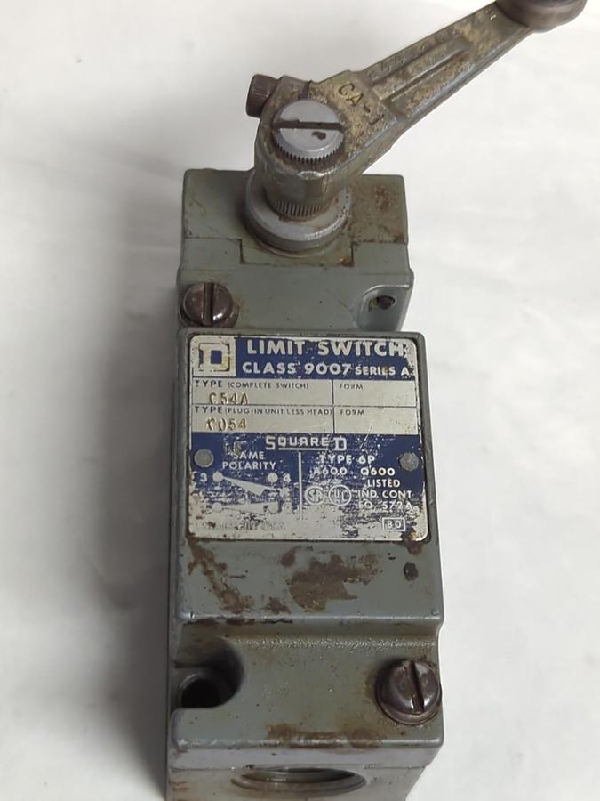 Used SQUARE D,C54A,LIMIT SWITCH CLASS 9007 SER A TYPE C054 PRE-OWNED