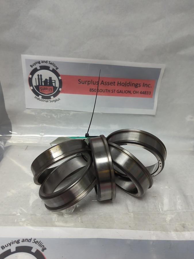 Used TIMKEN,3720-B,ROLLER BEARING FLANGED CUP LOT OF 5 PRE-OWNED
