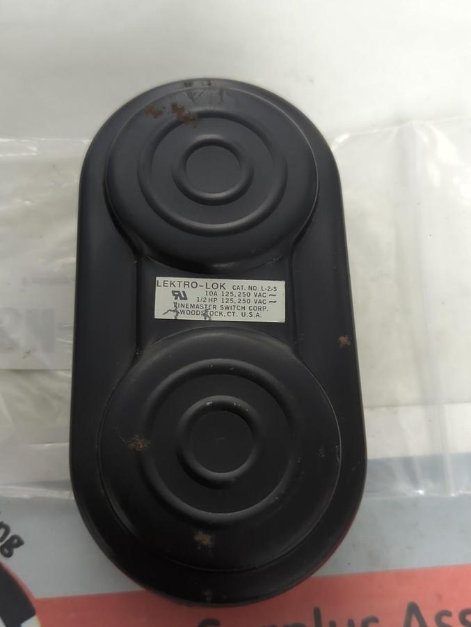 Used LEKTRO-LOK,L-2-S,ROCKER ACTION FOOT SWITCH PRE-OWNED