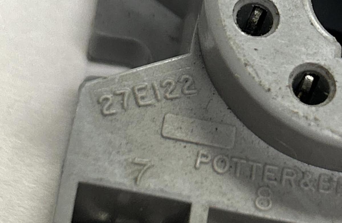 POTTER & BRUMFIELD,27E122,RELAY SOCKET LOT OF 13 NOS