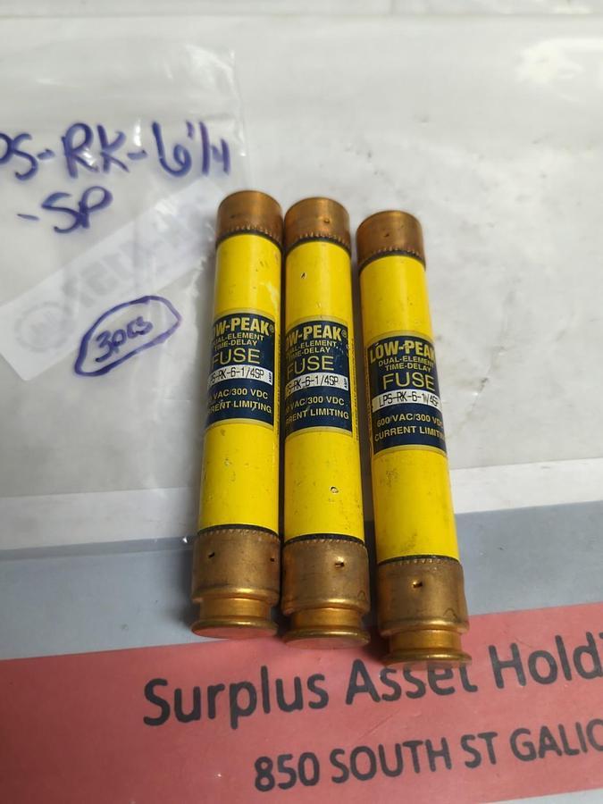 Used COOPER BUSSMANN,LPS-RK-6-1/4SP,LOW-PEAK 6-1/4 AMP FUSE LOT OF 3 PRE-OWNED