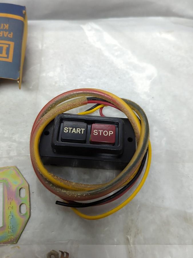 SQUARE D,9999-A-1,PUSHBUTTON STATION SIZE 0-1 TYPE B&C SERIES A NOS