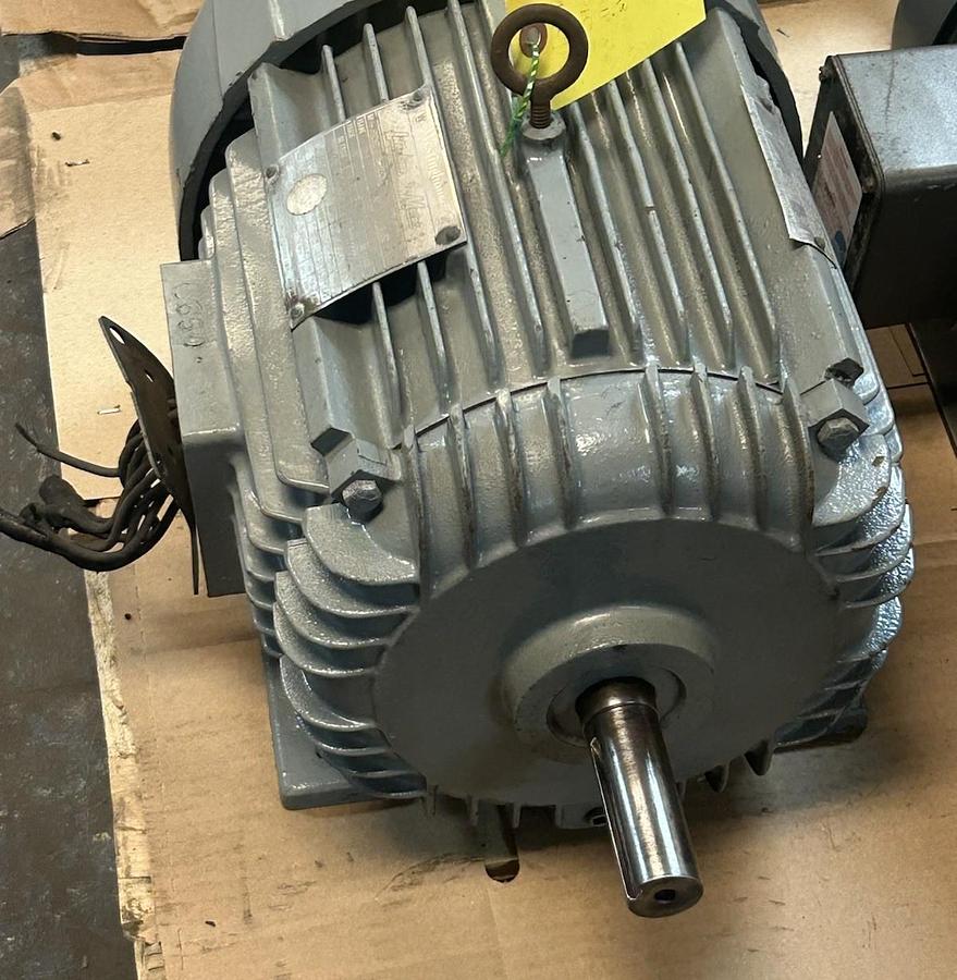 Used WESTINGHOUSE,ABFC,MOTOR 5HP 440V 1730 RPM 3PH 215 FRAME