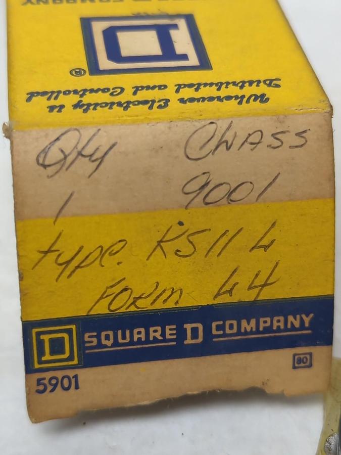 SQUARE D,9001 KS11,SELECTOR SWITCH LOT OF 2 NOS