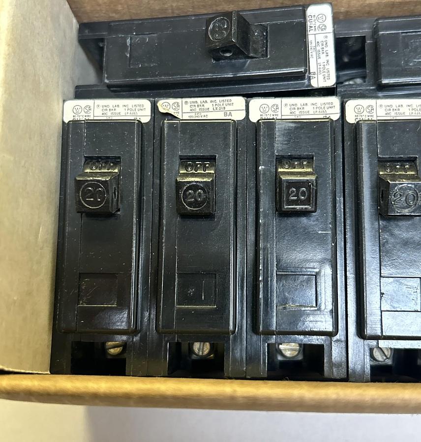 Used WESTINGHOUSE,BA120,CIRCUIT BREAKER 20A 120/240V 1P LOT OF 13