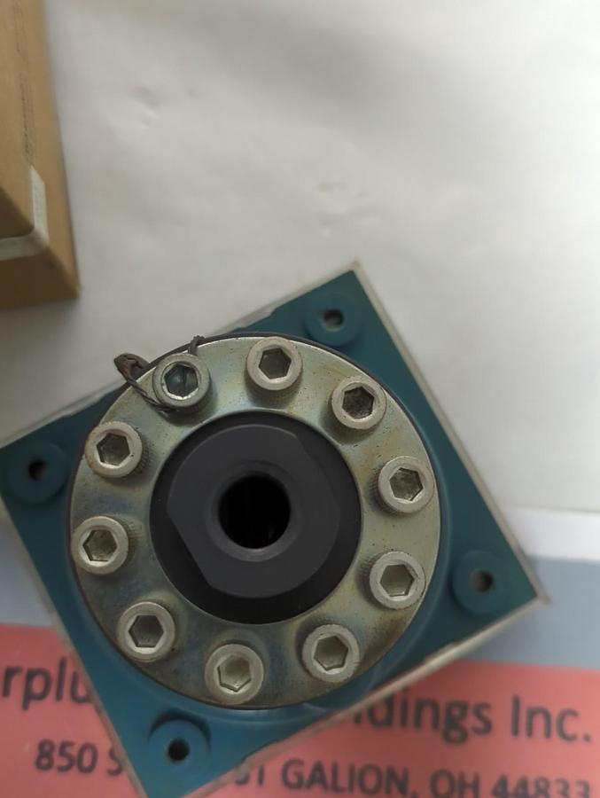 US GAUGE,131A137U01,VACUUM PRESSURE GAUGE NOS