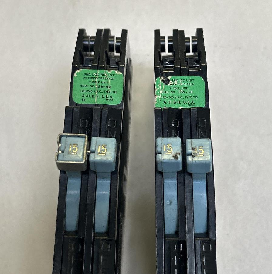 Used ARROW-HART,CB215,CIRCUIT BREAKER 15A 120/240V 2P LOT OF 2