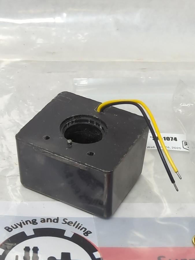 REXROTH,R900019801,INDUSTRIAL COIL WITH CABLE SOCKET/PLUG 110/120V 60/50HZ NOS