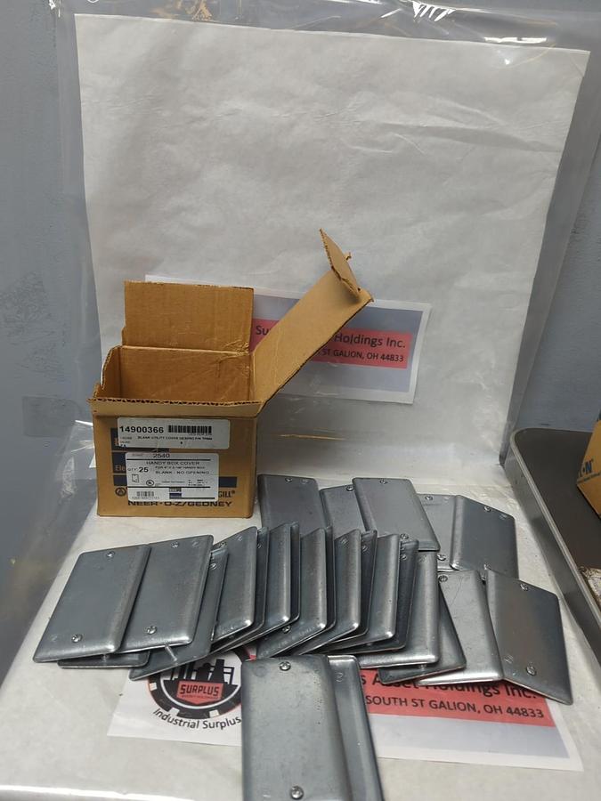 APPLETON EGS,2540,HANDY BOX BLANK BOX COVERS BOX OF 25 PCS 4X2-1/8 INCH NOS