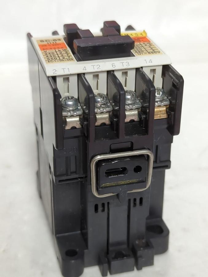 Used FUJI,SC11AA,CONTACTOR 3-POLE SC-03 PRE-OWNED
