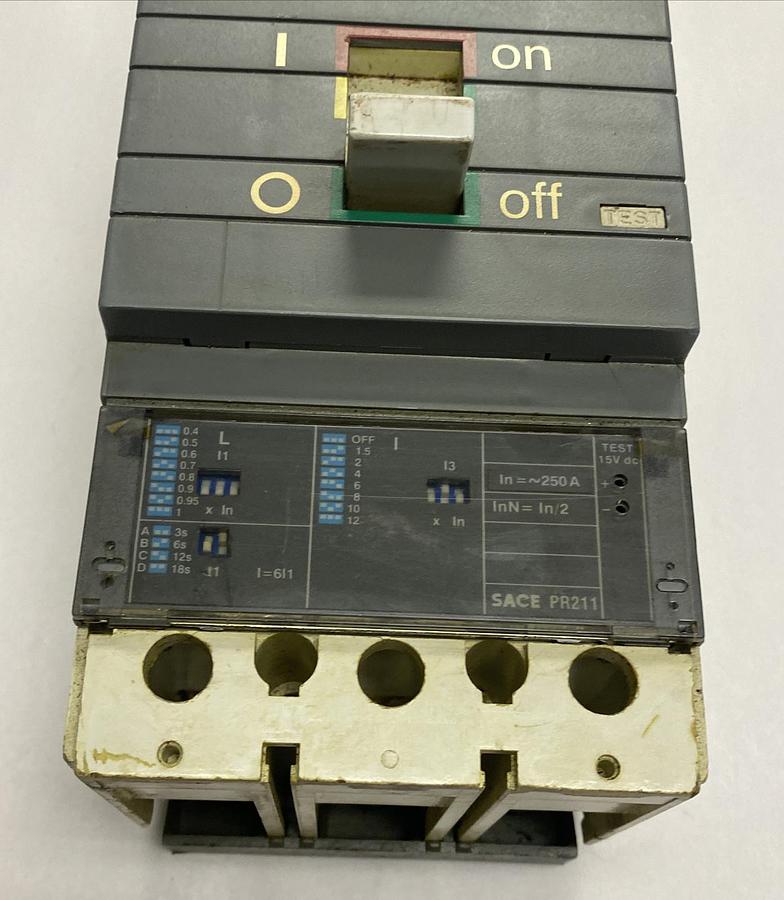 Used ABB,S4H,Circuit Breaker 250A 600V 3 Pole