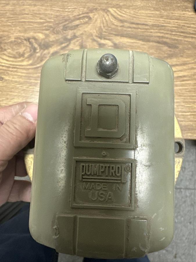 Square D,9037-DG-4,Series B Flange Mounted with 36" Shaft