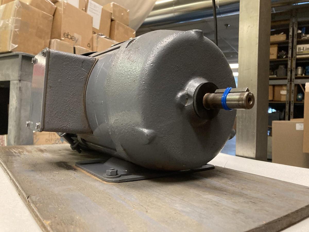 Baldor,27F15W251,1/2 Hp Motor 1750 RPM 230 Volts 56 5320D Frame