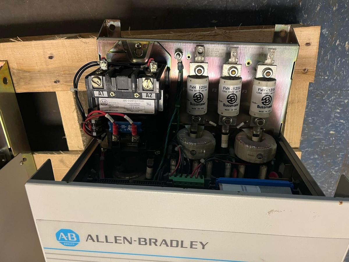 Used ALLEN BRADLEY,1395-B72-C2-P10-P51,DC DRIVE 460 VAC INPUT 500 VDC OUTPUT 40 HP