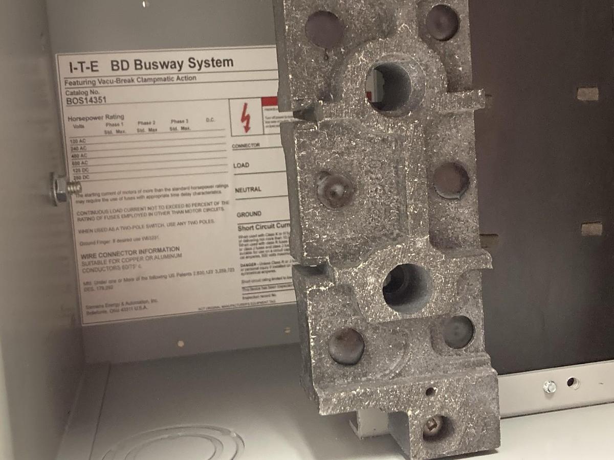 Used Siemens ITE,BOS 14351,3-Phase BD Switch Buss Plug 600Vac 30A