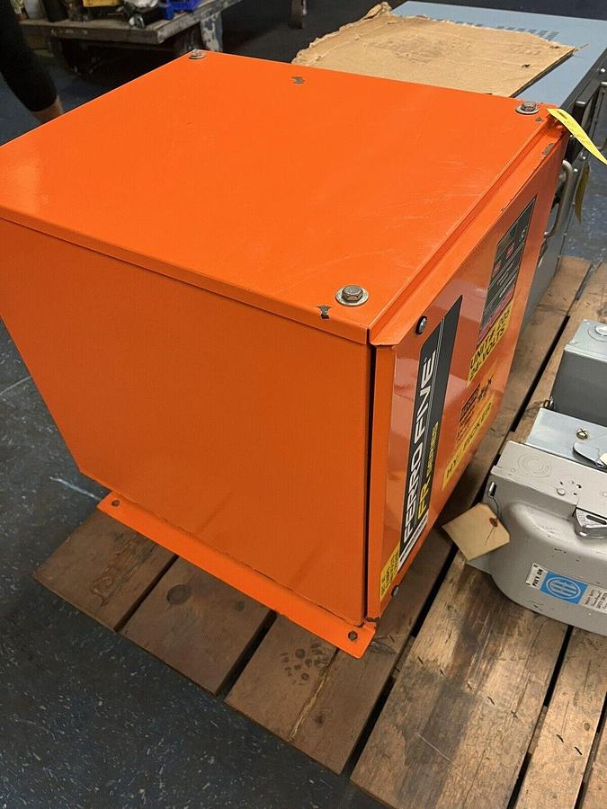 Used C&D,FR12CE550M,FERRO FIVE FR SER FORKLIFT BATTERY CHARGER 12 CELL 24VDC 95A 1PH