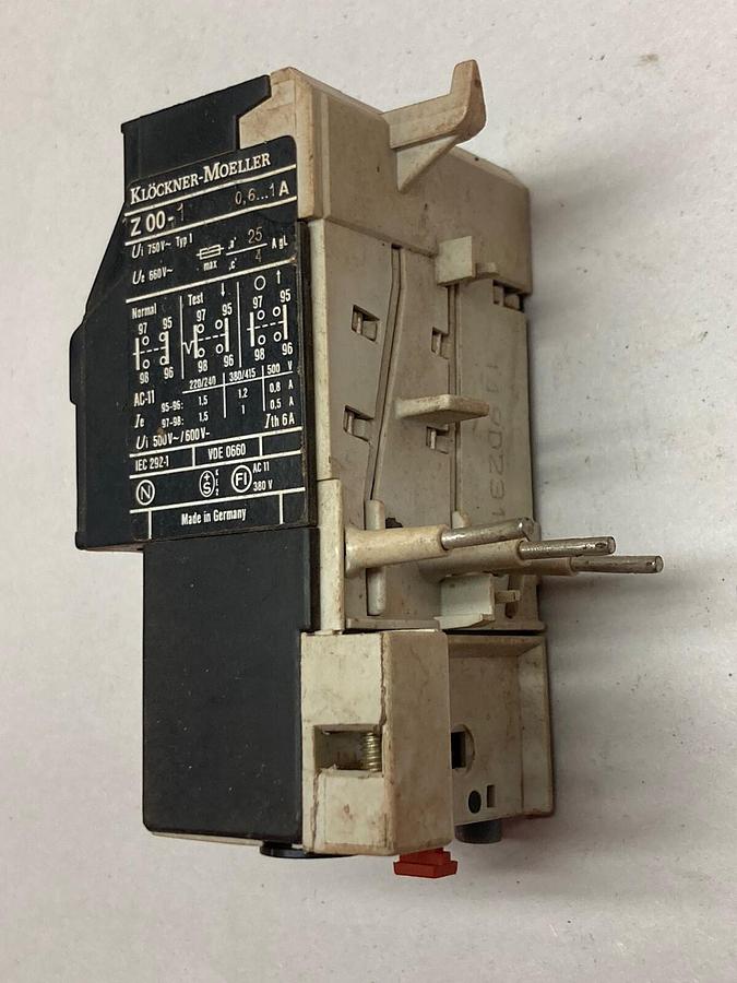 Used Klockner Moeller,Z00-1,Overload Relay