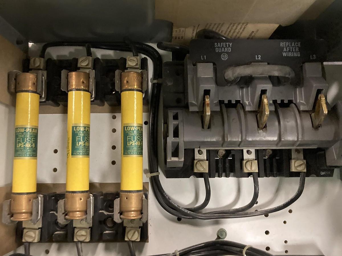 Used Allen-Bradley,2106B,Size 1 MCC 20 Inch Reversing Starter Feeder Bucket