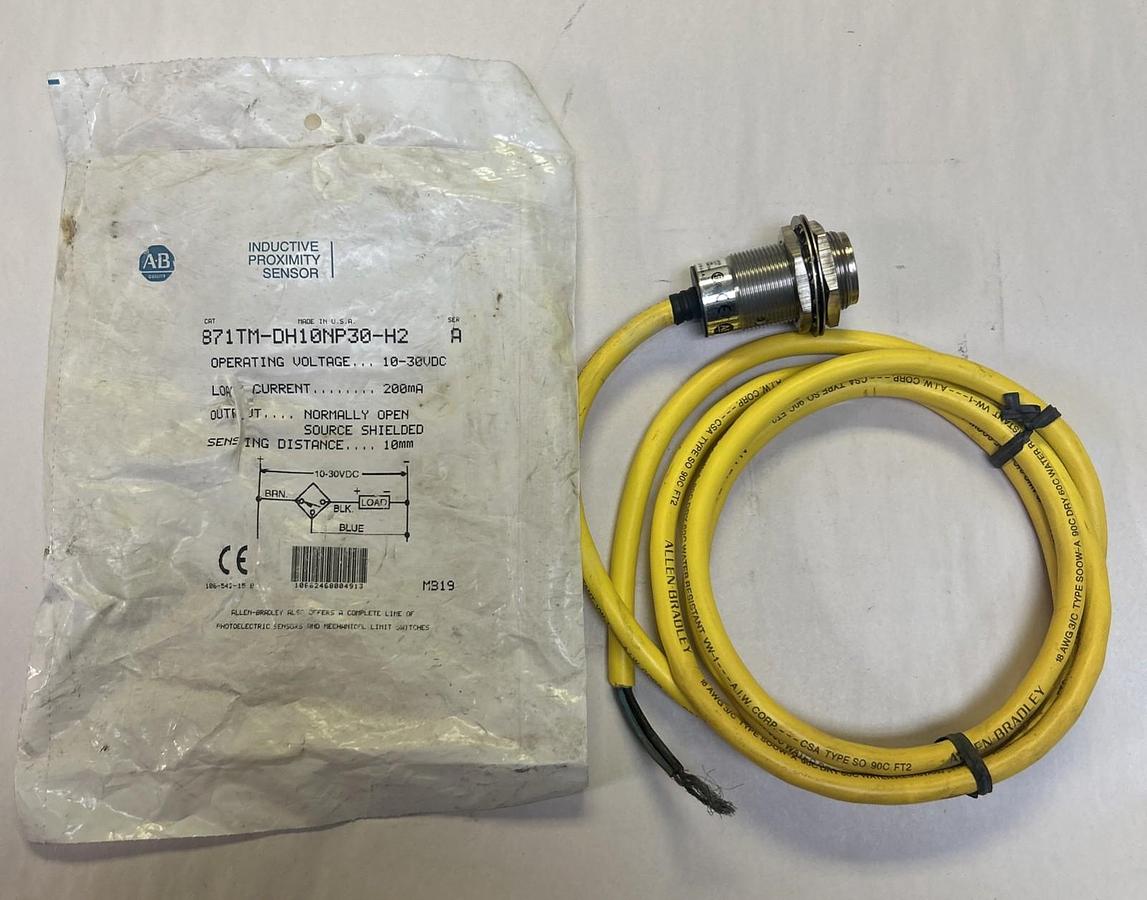 ALLEN BRADLEY,871TM-DH10NP30-H2,INDUCTIVE PROXIMITY SENSOR NOS