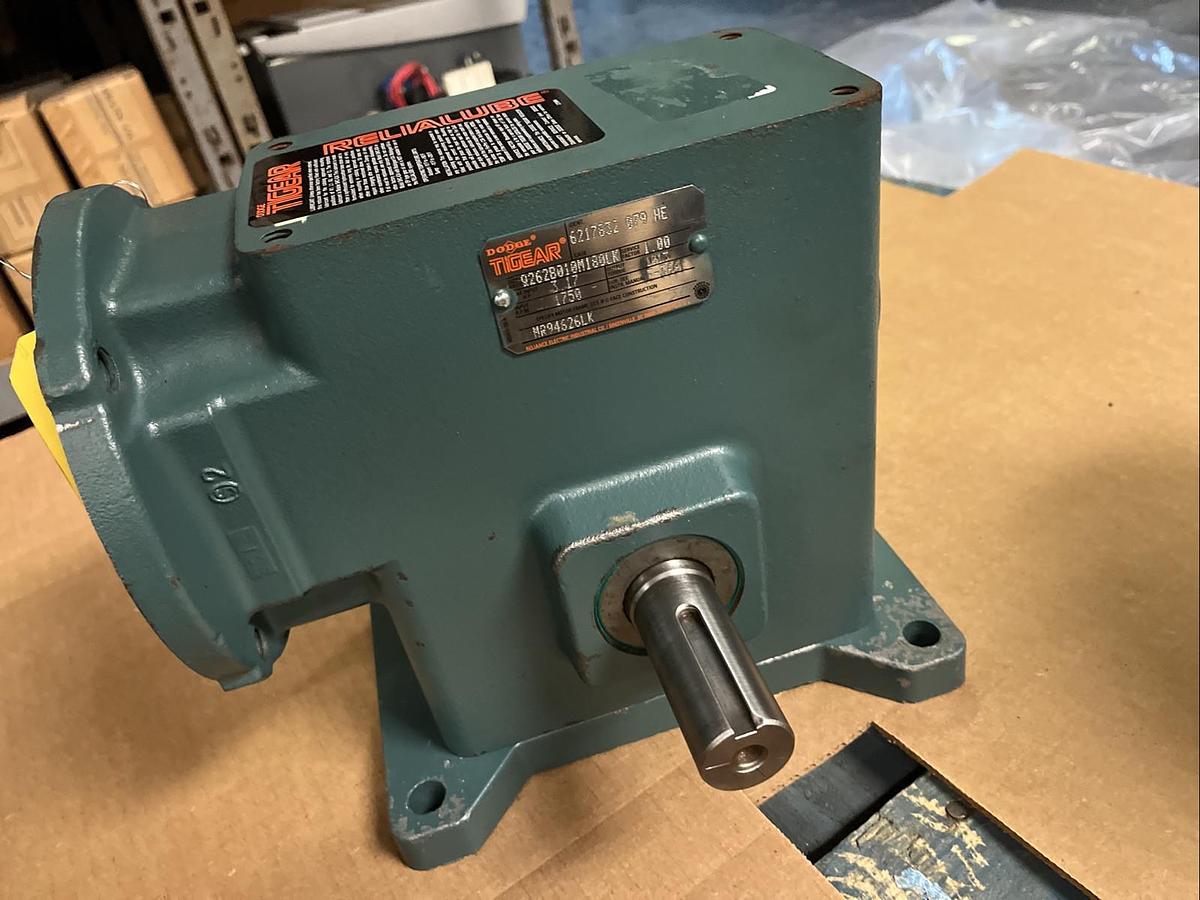 DODGE,9262B010M180LK,TIGEAR GEAR SPEED REDUCER RATIO 10 3.17HP 1750RPM