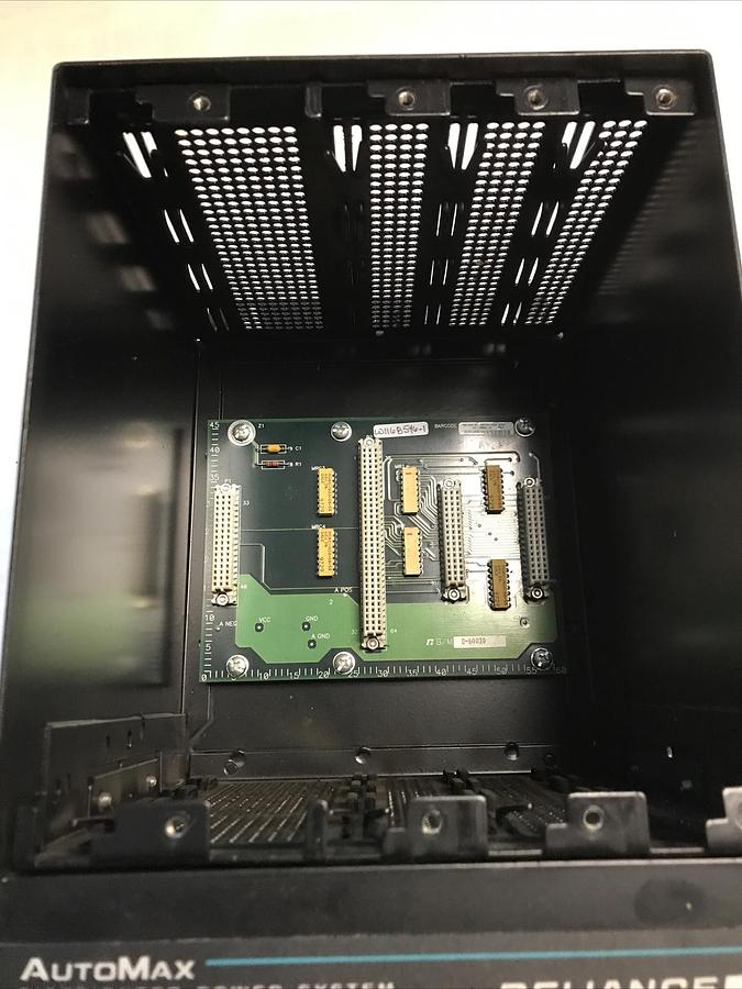 Used Reliance,805401-1S DC,Power Module Interface Rack 4 Slots with Fan