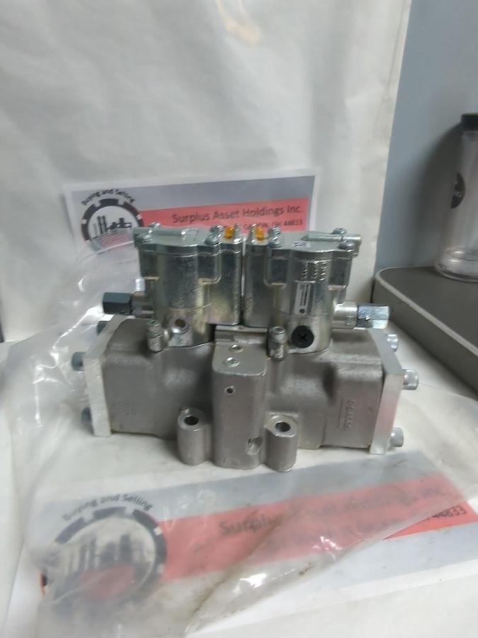 PARKER,L67558910253,SOLENOID VALVE 140 PSIG 12 WATT NOS