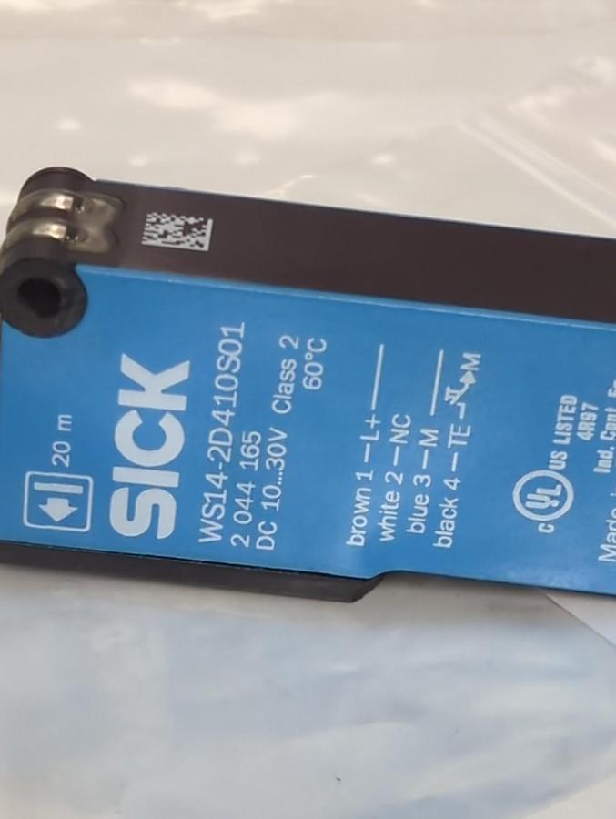 Used SICK,WS14-2D1410S01,PHOTOELECTRIC SENSOR LIGHT BARRIER PRE-OWNED