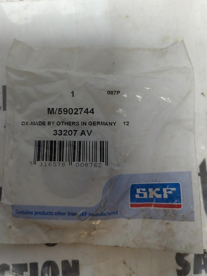Used SKF,M/5902744 33207 AV,TAPERED ROLLER NILOS RING 35MM ID 69.5 0D NEW