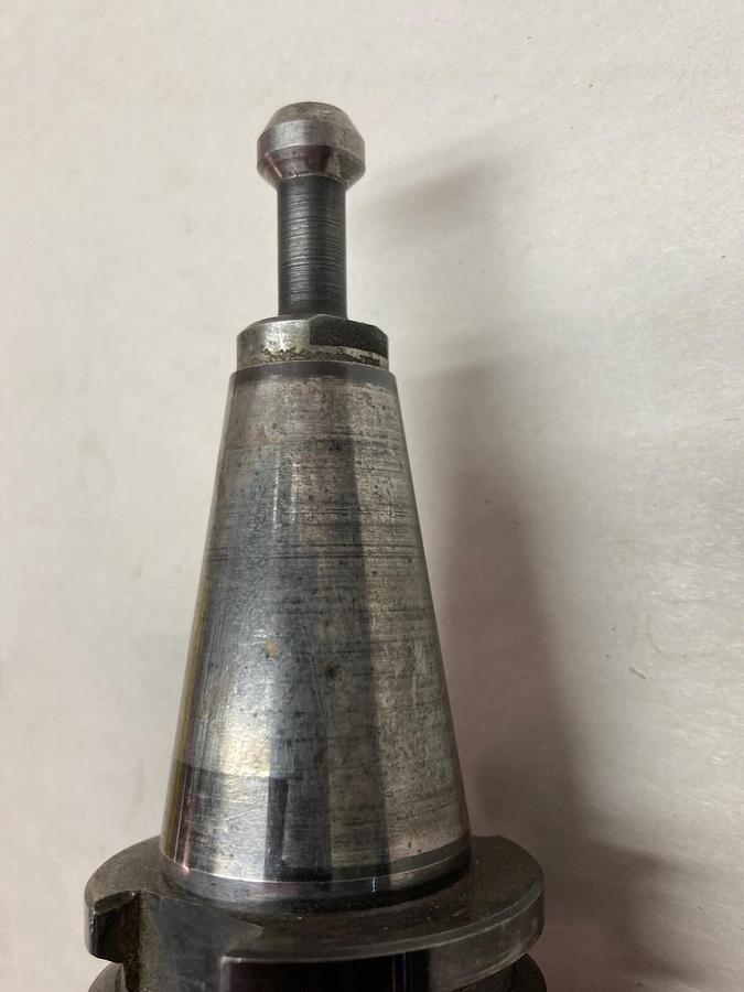 Used Kennametal,CV30EM100400,Tool Holder C-F-J-8