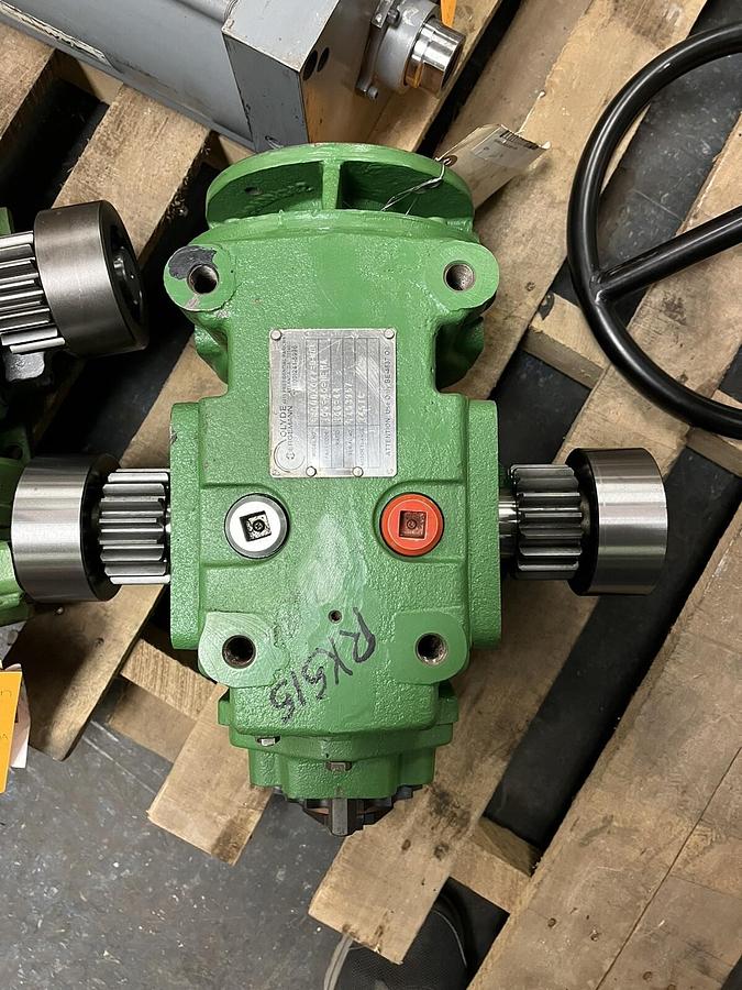 Used Clyde Bergemann,CBA-1477,Carriage Drive Gearbox pinion ratio 146 lance ratio 44