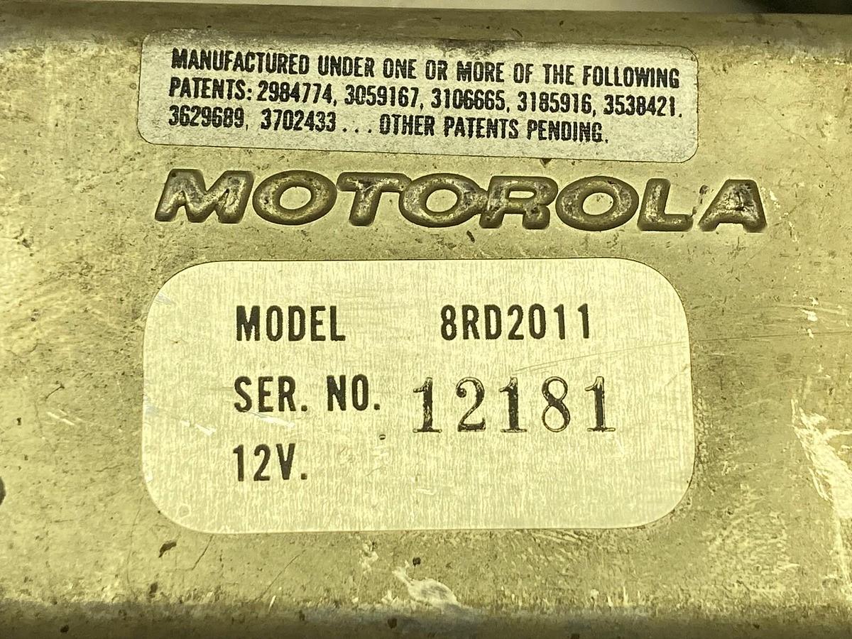 Used Motorola,8RD2011,Voltage Regulator 12V