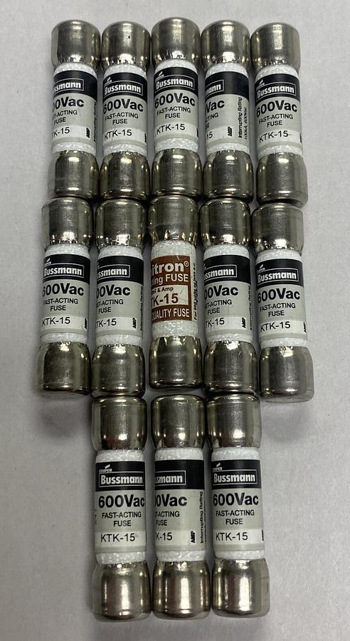 COOPER BUSSMANN,KTK-15,FUSE 15 AMP LOT OF 13 NEW NO BOX
