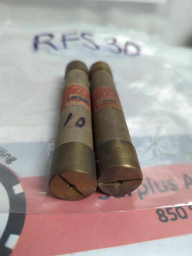 CHASE SHAWMUT,RFS30,RENEWABLE FUSE 30 AMP LOT OF 2 PRE-OWNED