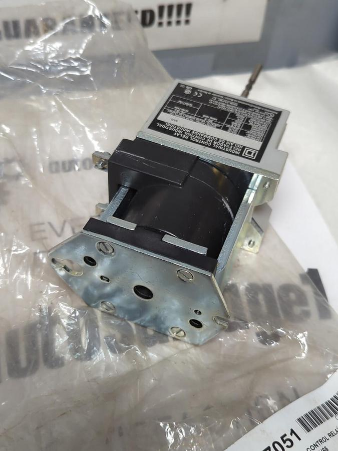 SQUARE D,8501XD040XDLV66,SERIES B INDUSTRIAL CONTROL RELAY NOS
