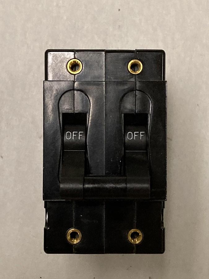 Sensata Technologies,UPL12-29287-1-V,Circuit Breaker 40A 250V