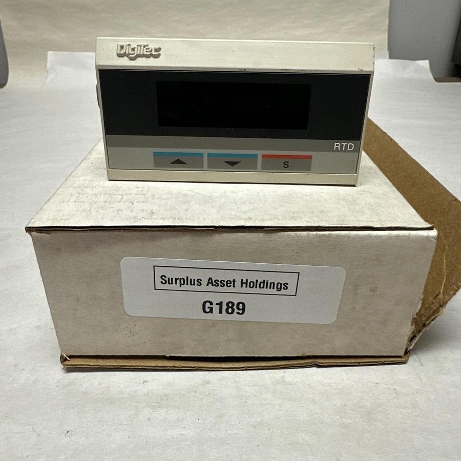 Used DigiTec,2810A-09FHX,Digital Panel Meter