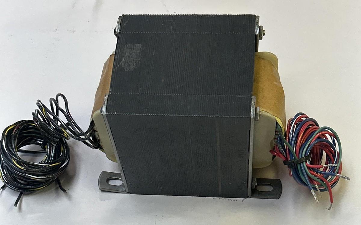 Used UNBRANDED,104X156CA028,INDUSTRIAL TRANSFORMER