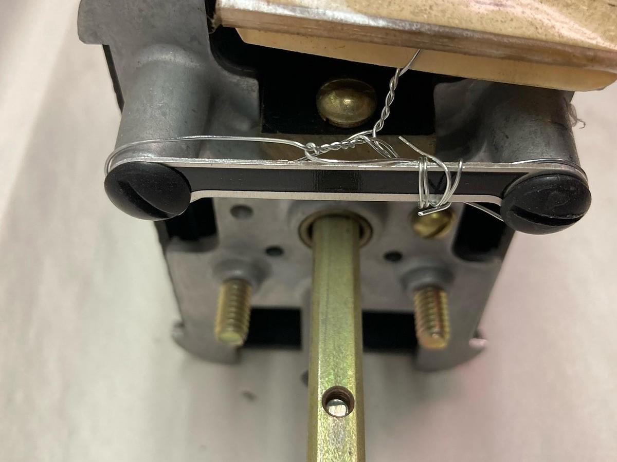 Used General Electric,SB9BB211SUM2Y,Type SB-1 Switch