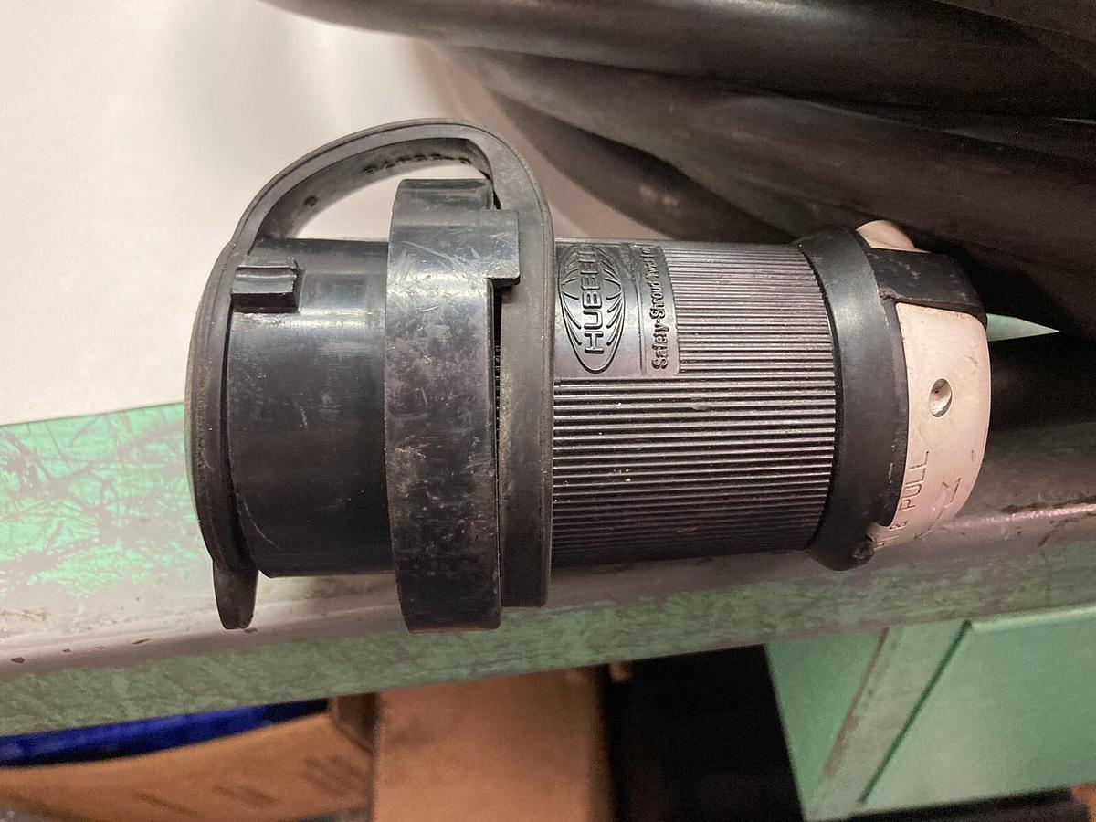 Hubbell,Type 4X 12,Disconnect Circuit-Lock Switch 20A 480VAC Max