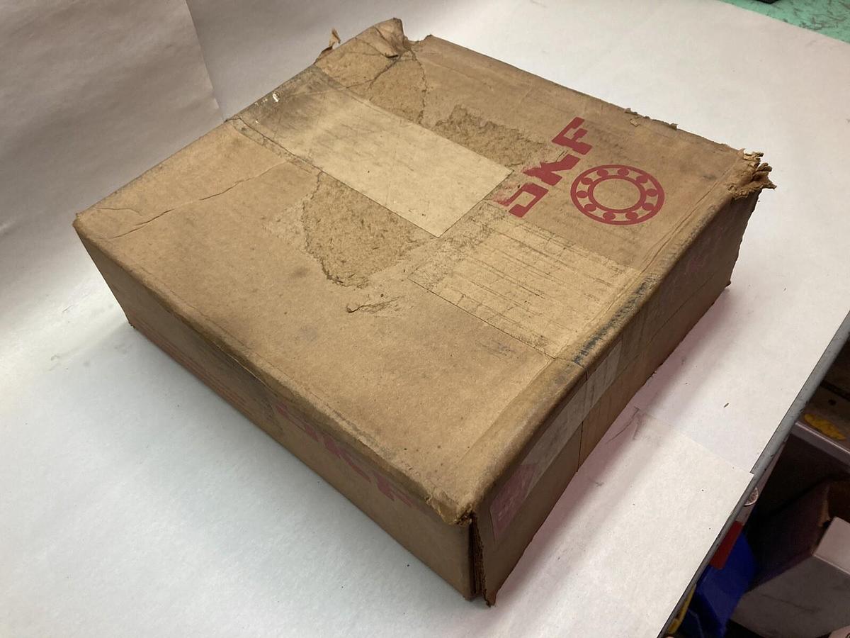 SKF,23134 CJ/C3/W33,Spherical Roller Bearing