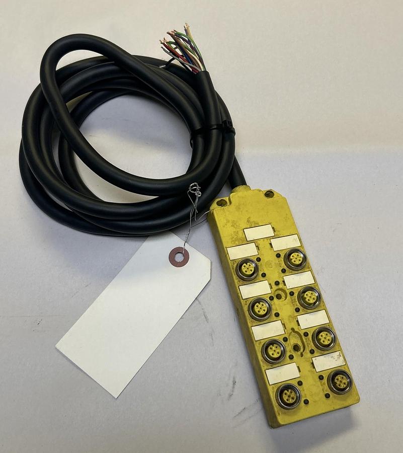 Used BALLUFF,C04T8R00PB050M,SPLITTER AND JUNCTION BLOCK 8 PORT