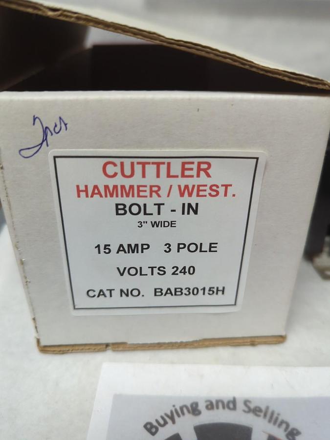 Used CUTLER-HAMMER,BAB3015H,CIRCUIT BREAKER 15 AMP 3-POLE LOT OF 2 PRE-OWNED