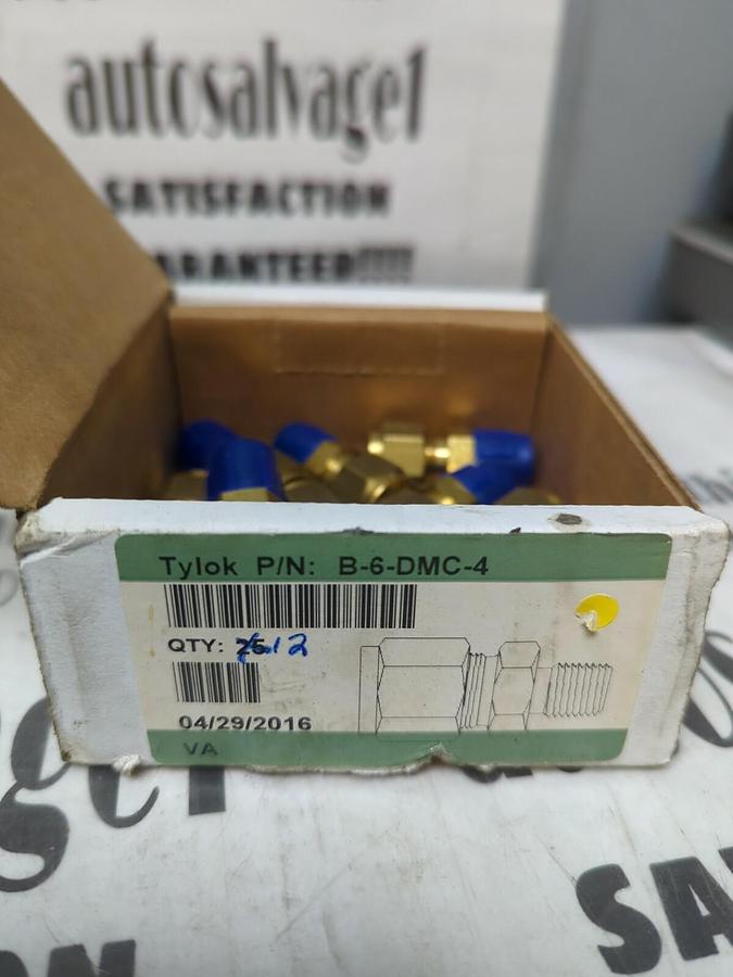 TYLOK,B-6-DMC-4,1/4 IN X 3/8 IN BRASS REDUCING CONNECTORS LOT OF 12 NOS