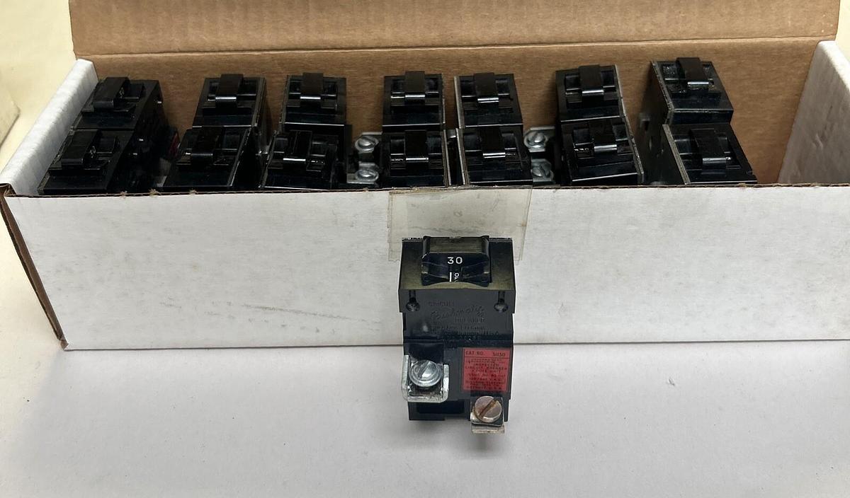 Used BULLDOG ELECTRIC,31130,PUSHMATIC CIRCUIT BREAKER 30A 120/240V LOT OF 15