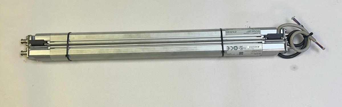 Used KEYENCE,SL-C24H-T / SL-C24H-R,TRANSMITTER & RECEIVER LIGHT CURTAIN SET