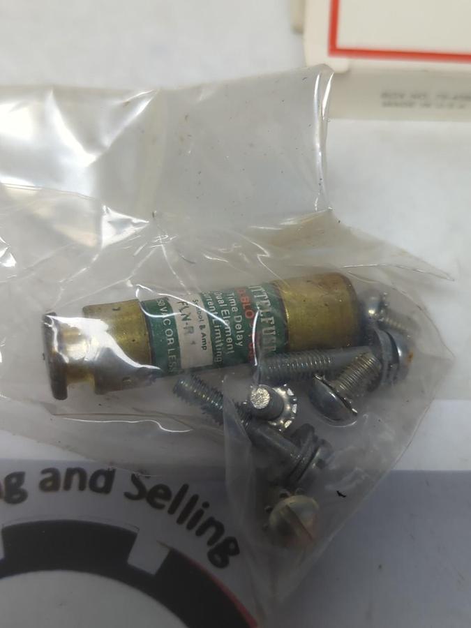 CUTLER-HAMMER,C350BA21,SERIES A1 FUSE BLOCK WITH FRN-R-1 FUSE NOS