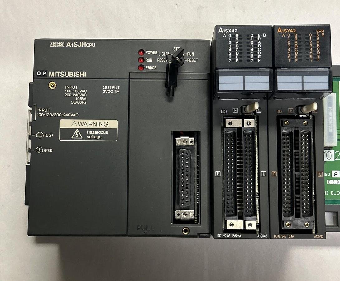 Used MITSUBISHI,A1SJHCPU,CPU UNIT W/ A1SX42 & A1SY42 MODULES