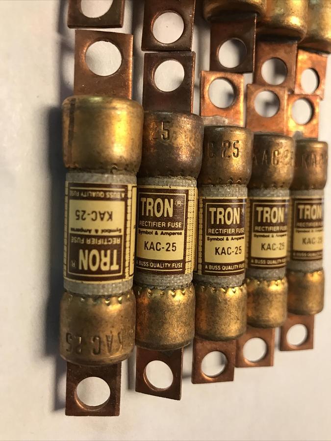 Bussmann,KAC 25,Tron Fuse Lot Of 10 NOS